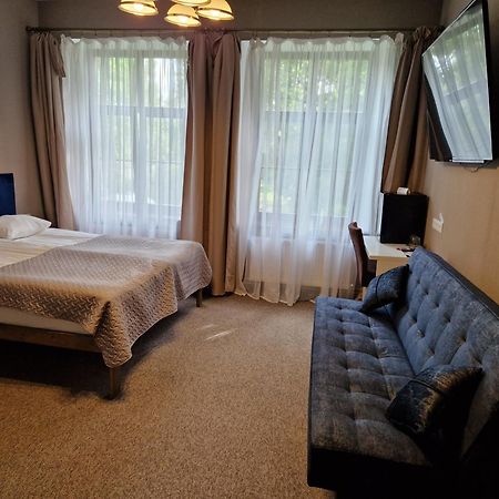 ילגבה Hotel Karklu Muiza מראה חיצוני תמונה