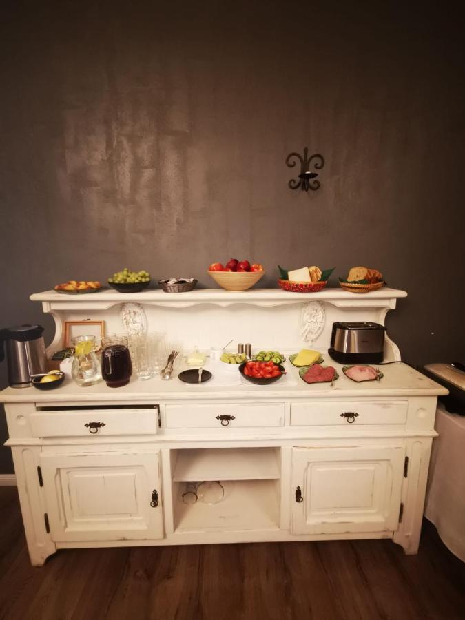 ילגבה Hotel Karklu Muiza מראה חיצוני תמונה