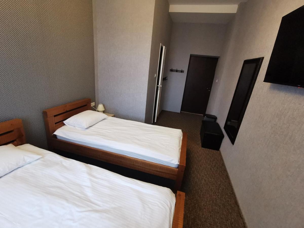 ילגבה Hotel Karklu Muiza מראה חיצוני תמונה
