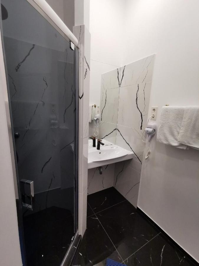 ילגבה Hotel Karklu Muiza מראה חיצוני תמונה