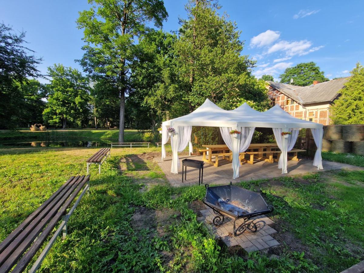 ילגבה Hotel Karklu Muiza מראה חיצוני תמונה